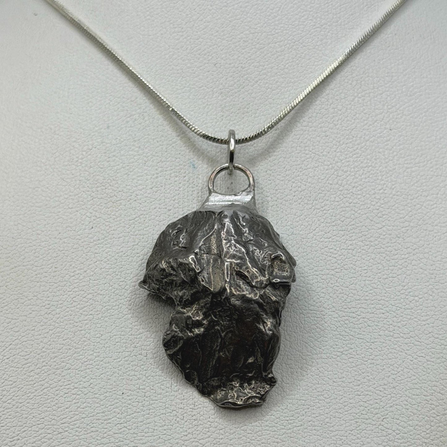 Gebel Kamil Iron Meteorite Pendant, 17.31 grams, Egypt, Authentic Meteorite