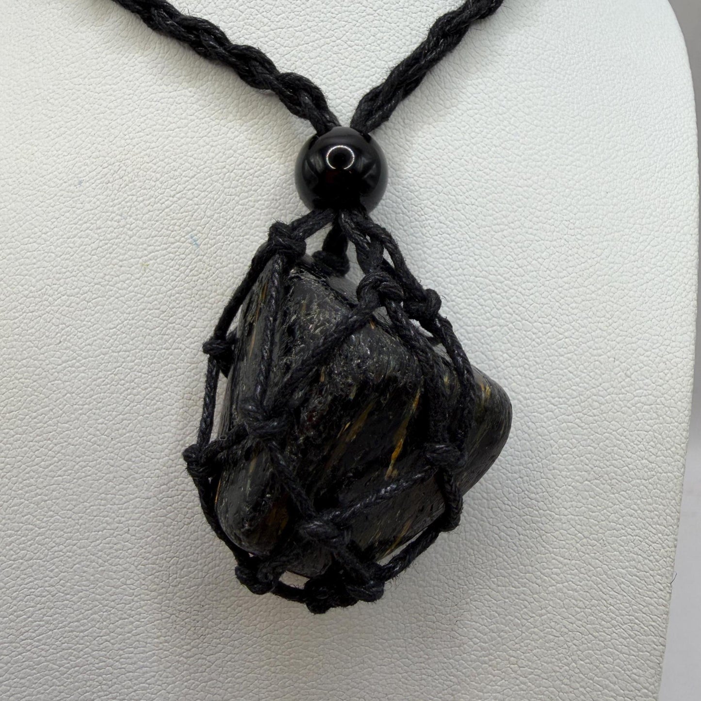 Nuummite Stone: Greenland Gemstone with Macrame Necklace and Display, Talisman, 20.35 grams