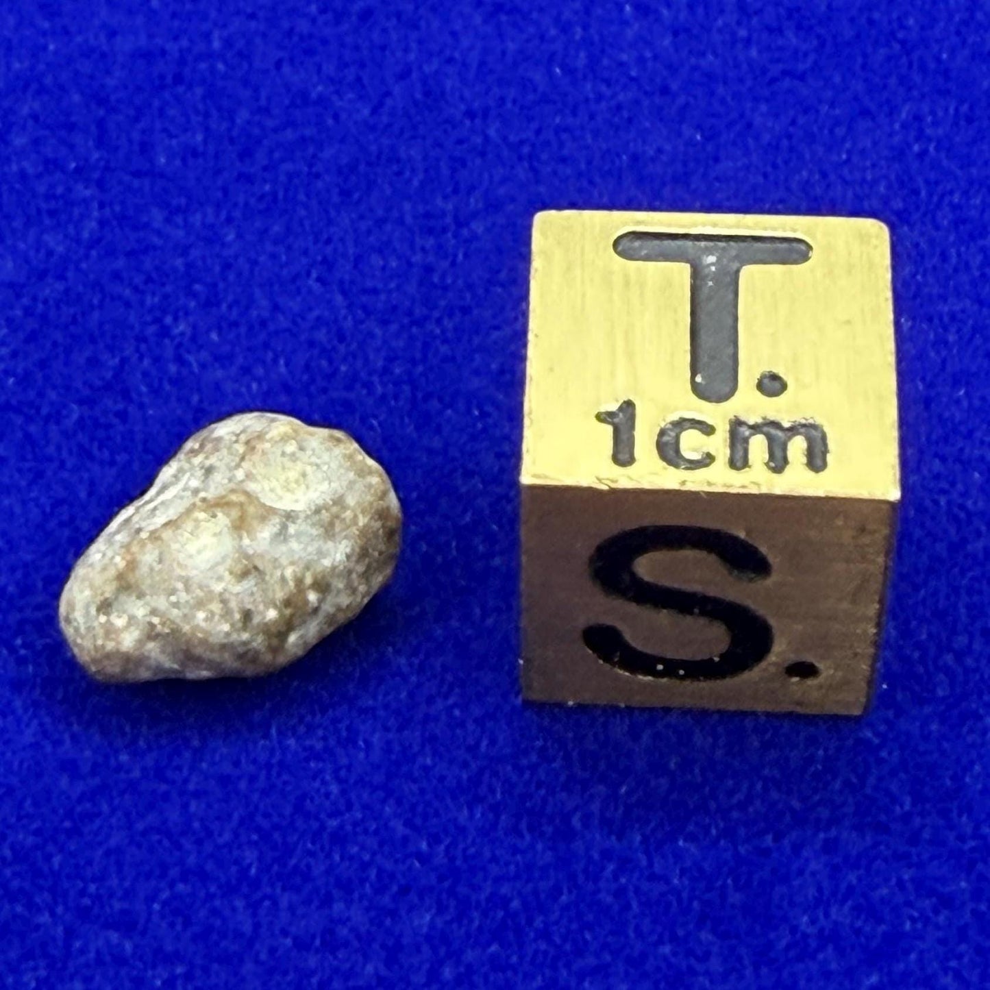 NWA 13974 Lunar Meteorite: Feldspathic Breccia, Moon Rock, 0.47 grams