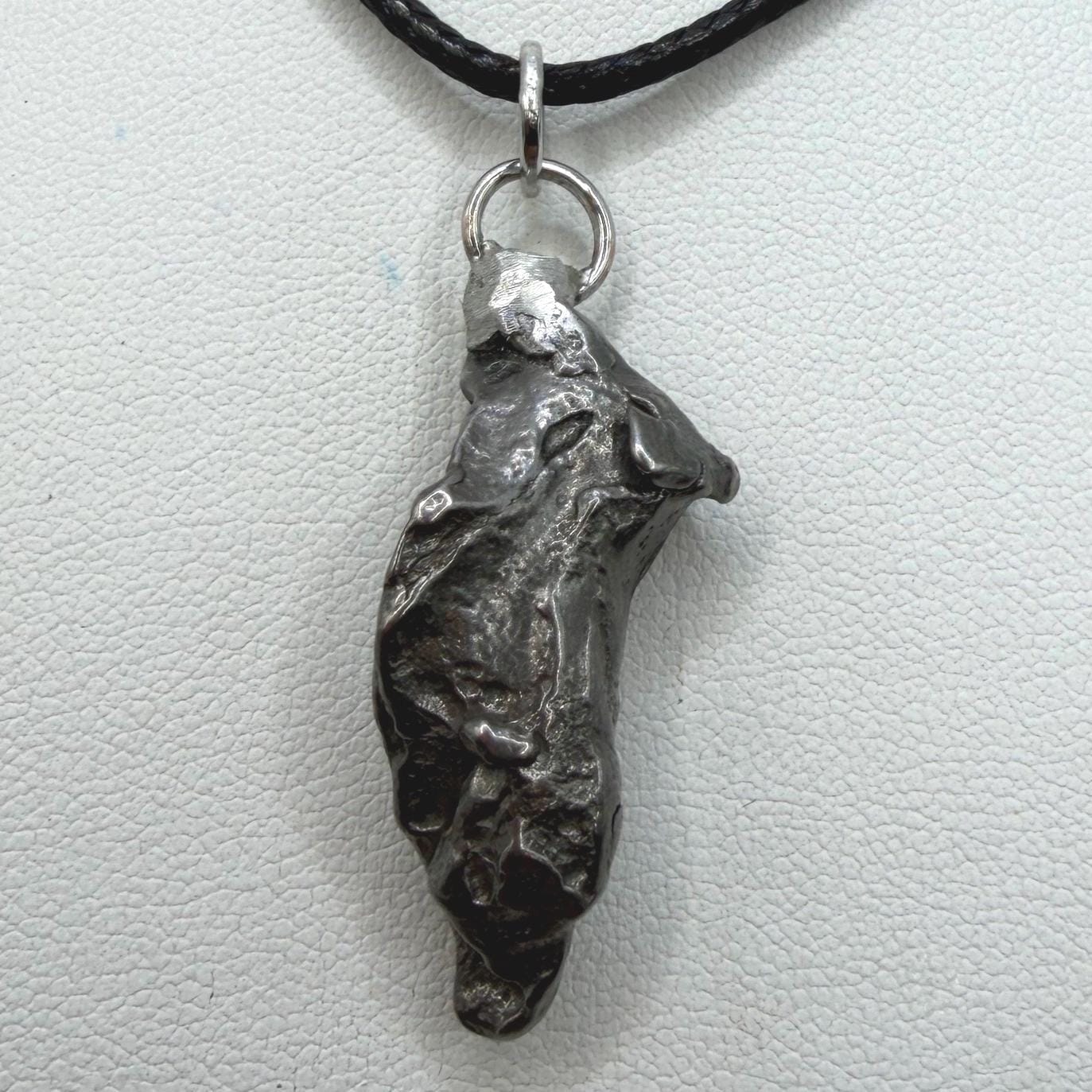 Gebel Kamil Iron Meteorite Pendant, 10.15 grams, Egypt, Authentic Meteorite