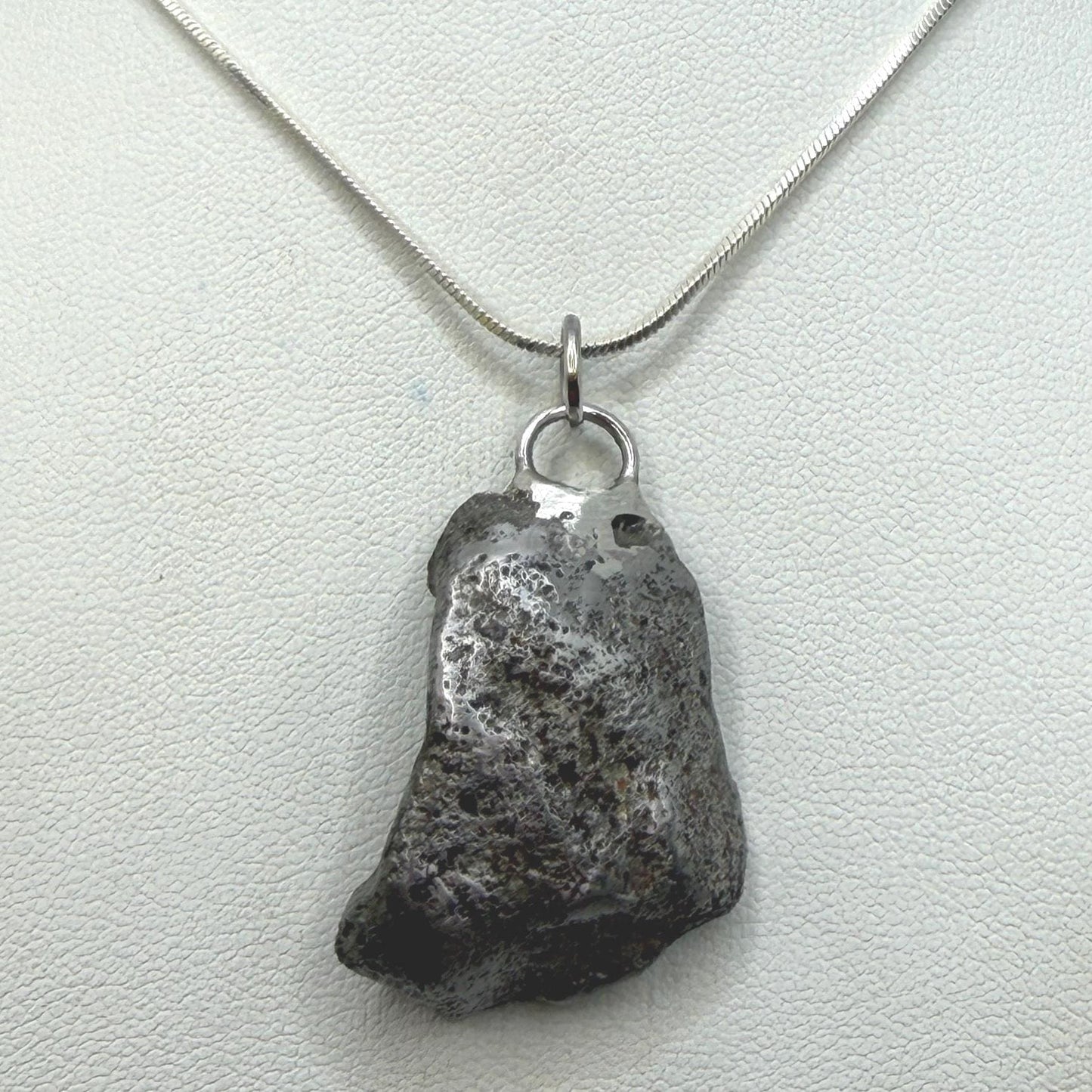 Henbury Iron Meteorite Pendant, Australia, Astronomy Gift, Cosmos, 15.37g