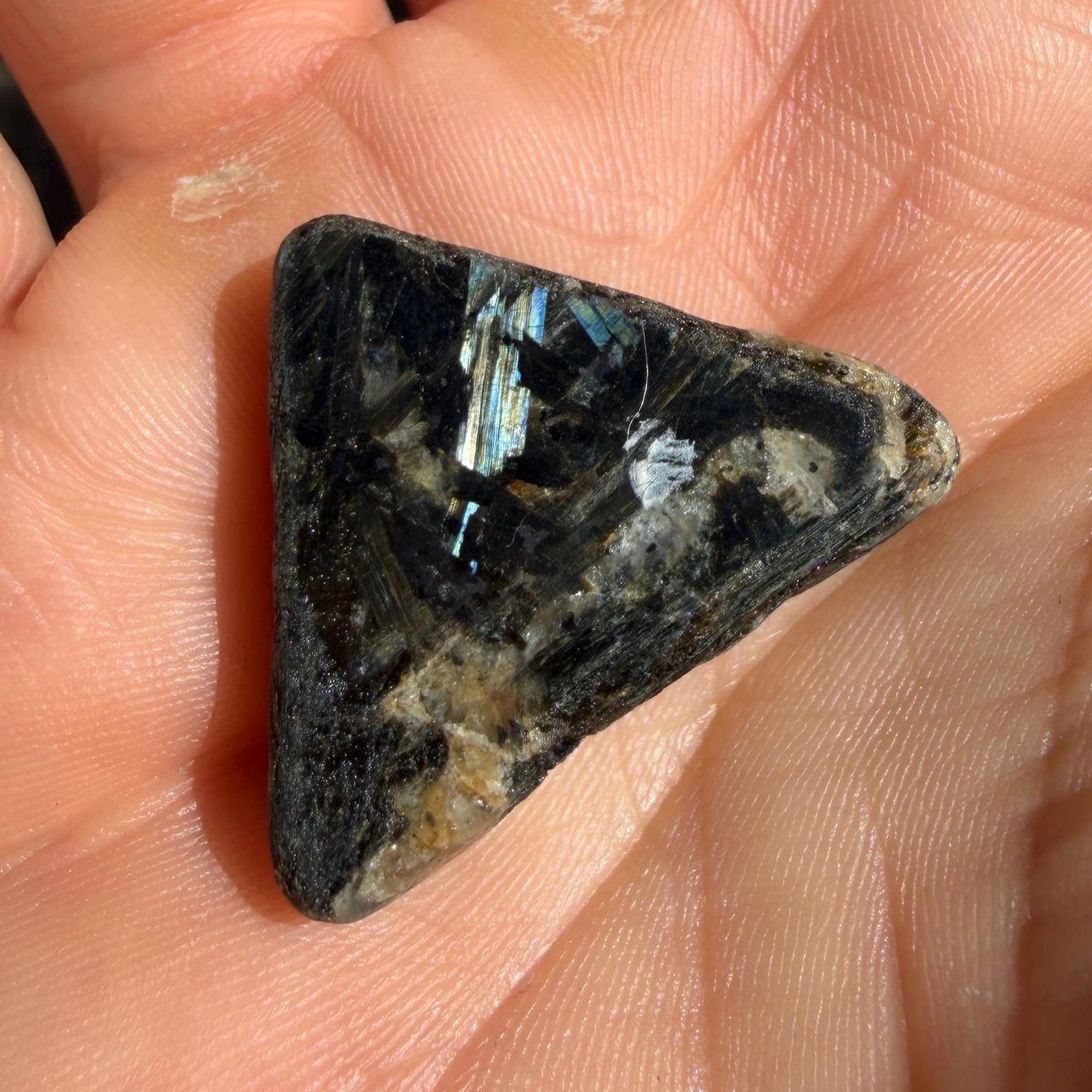 Rare Nuummite Crystal Finland, Genuine Sorcerer’s Stone, Iridescent Stone, 8.12g