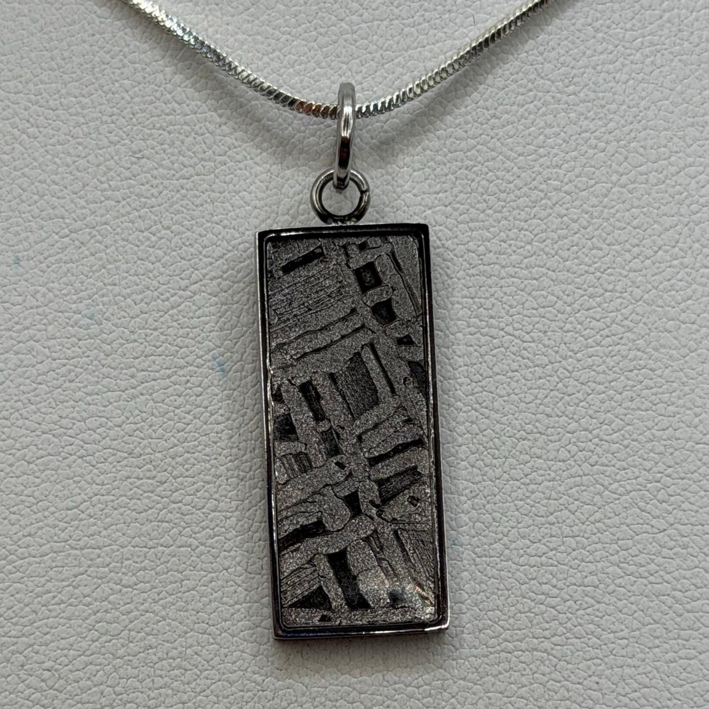 Aletai Meteorite Pendant, Widmanstätten Pattern, Etched Meteorite Necklace, 3.80g
