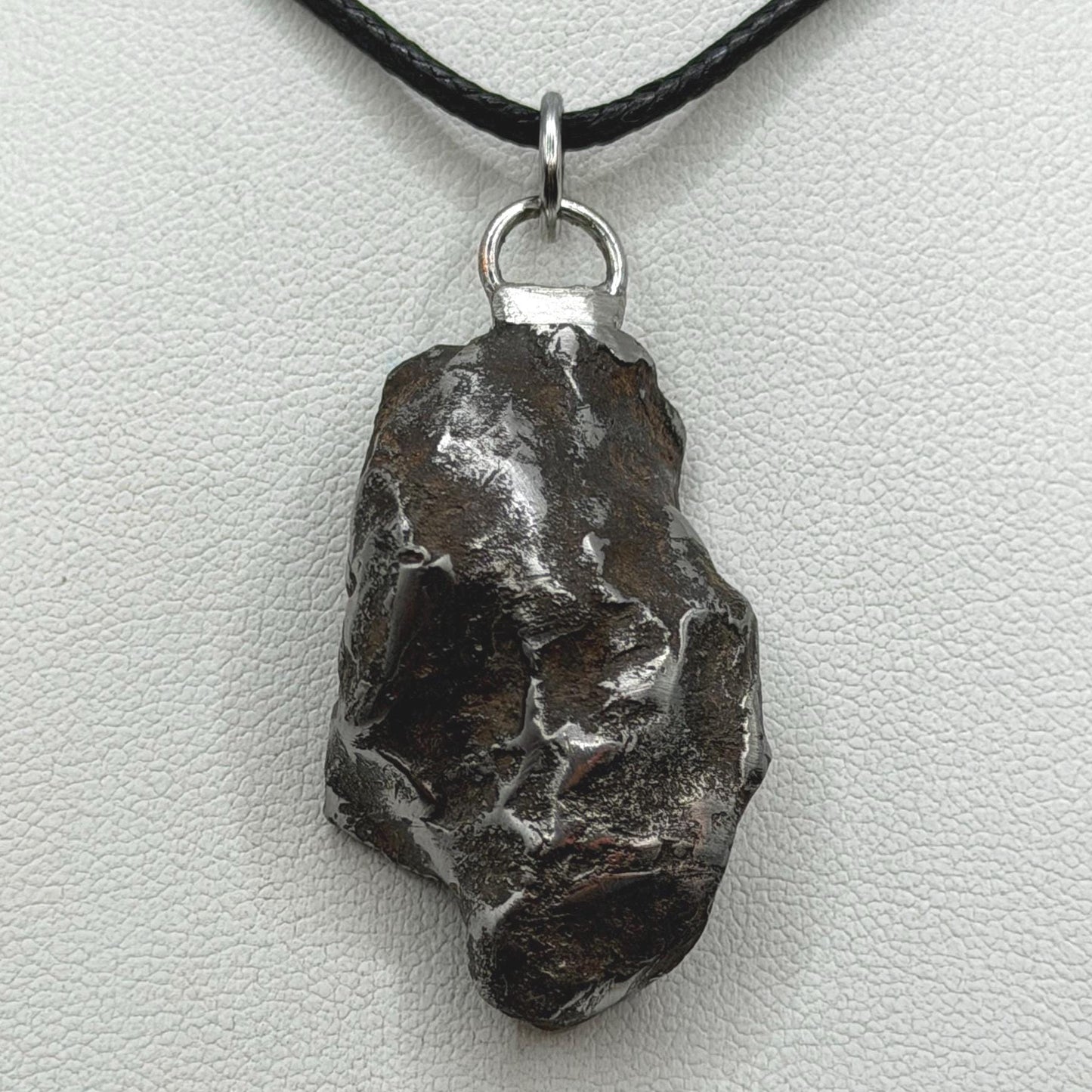 Gebel Kamil Iron Meteorite Pendant, 23.46 grams, Egypt, Authentic Meteorite