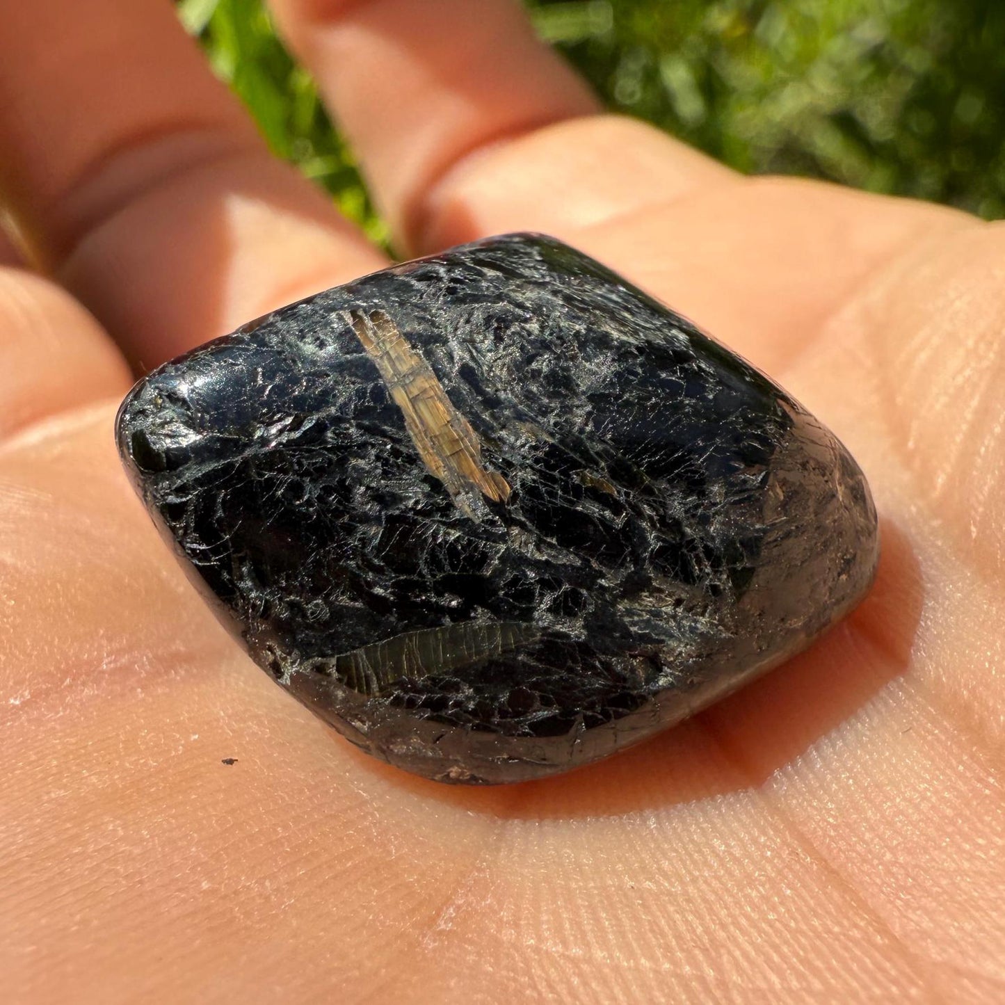 Nuummite Stone: Greenland, Socerer’s Stone, Grounding, Talisman, 16.00 grams