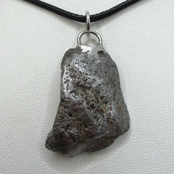 Henbury Iron Meteorite Pendant, Australia, Astronomy Gift, Cosmos, 15.37g