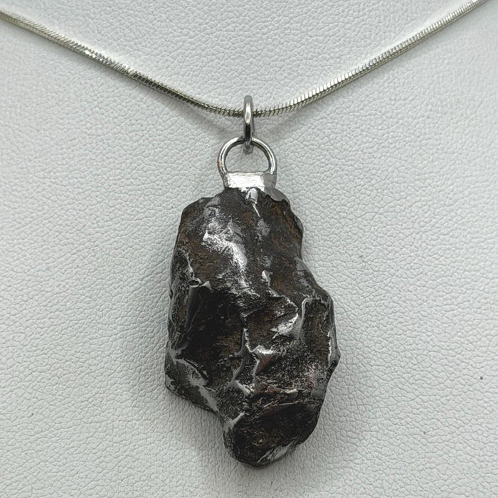 Gebel Kamil Iron Meteorite Pendant, 23.46 grams, Egypt, Authentic Meteorite