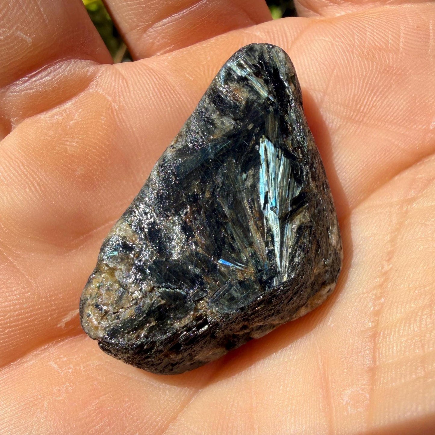 Rare Nuummite Crystal Finland, Genuine Sorcerer’s Stone, Iridescent Stone, 13.12g