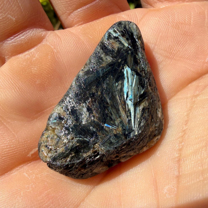 Rare Nuummite Crystal Finland, Genuine Sorcerer’s Stone, Iridescent Stone, 13.12g