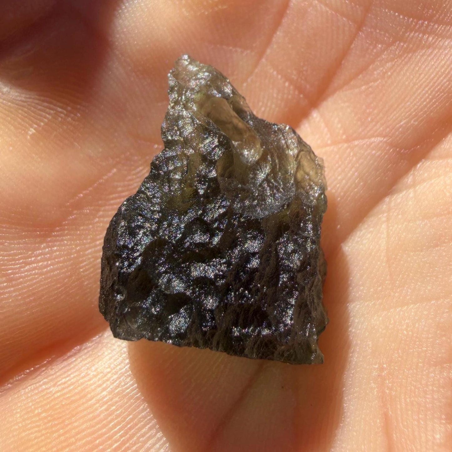 Authentic Moldavite Tektite Specimen: 4.43g/22.15ct
