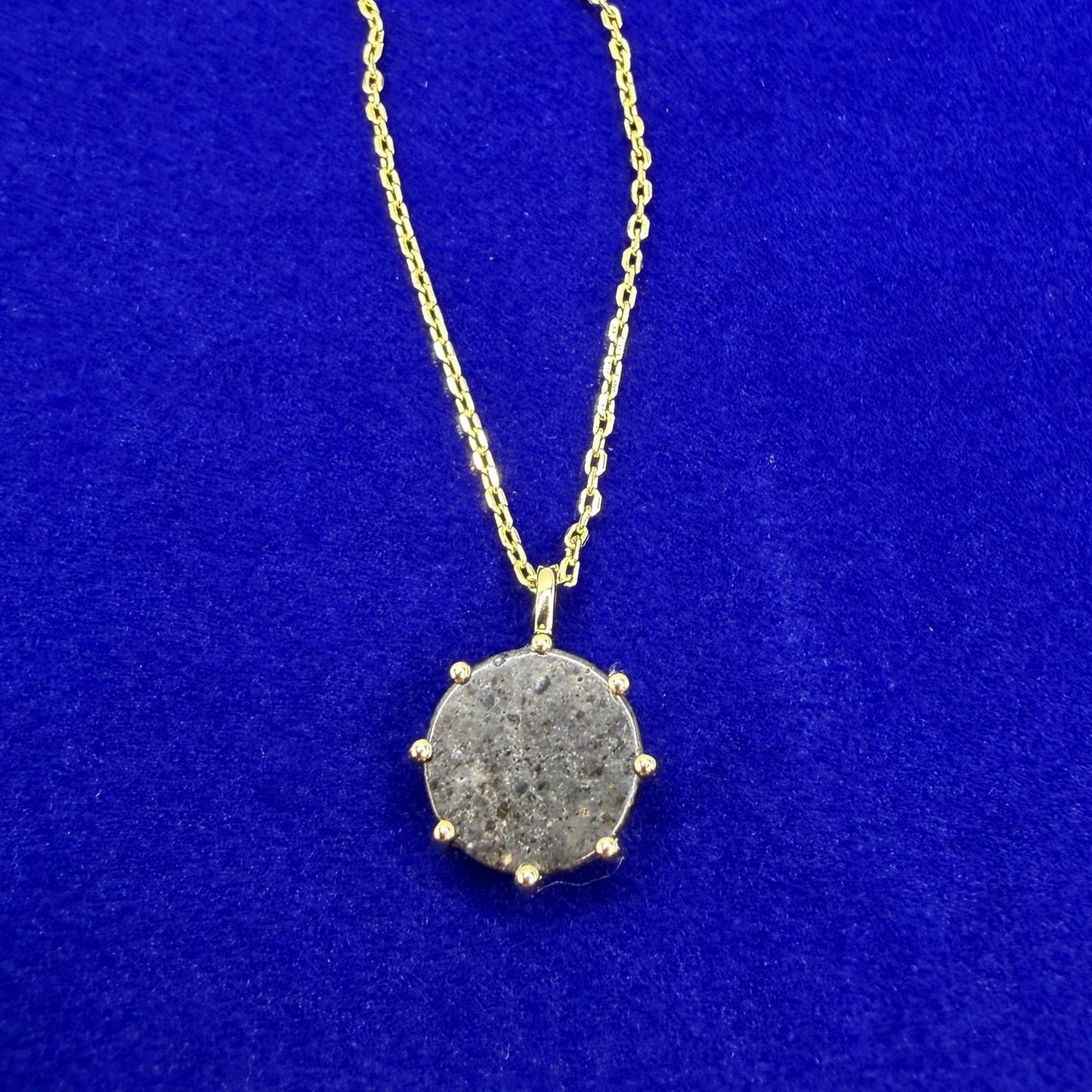 Lunar Meteorite Pendant NWA 14041 Moon Rock Necklace Gold Silver, 1.45 grams