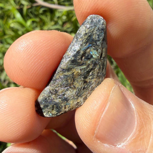 Rare Nuummite Crystal Finland, Genuine Sorcerer’s Stone, Iridescent Stone, 2.84g