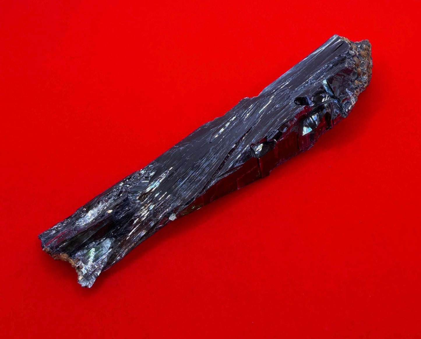 Rare Brazilian Vivianite Crystal: Reiki Energy Stone, Collector's Gem, 39.41g/197.05ct