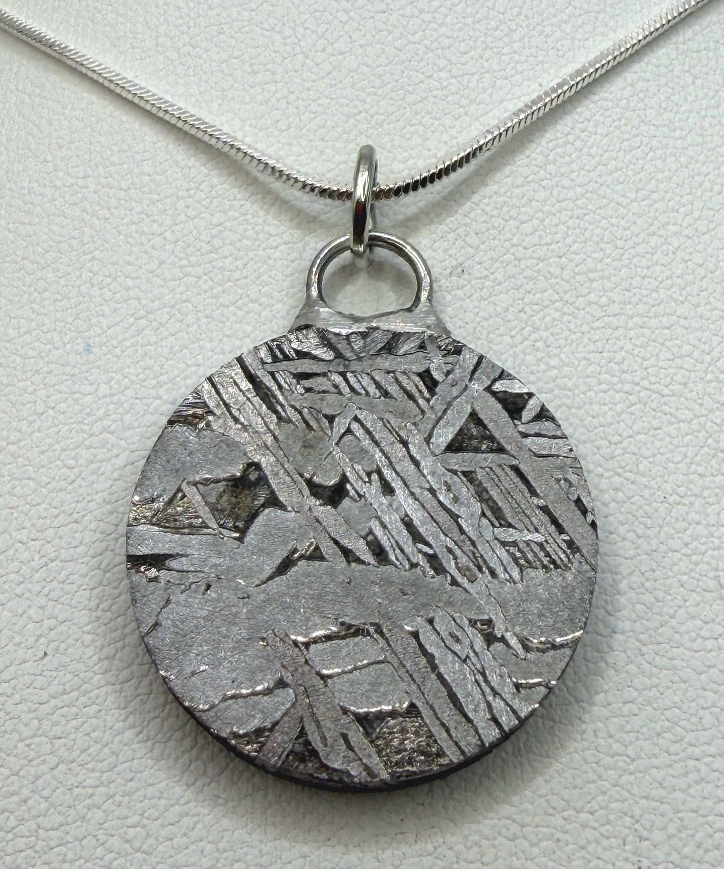 Aletai Meteorite Pendant, Space Jewelry, Etched Iron Widmanstätten 14.69g