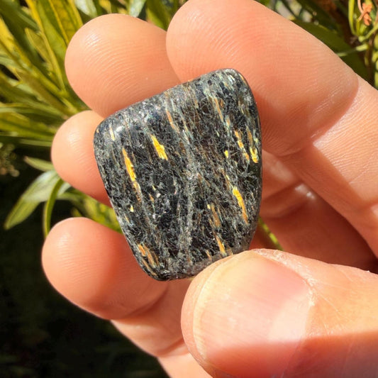 Nuummite Stone: Greenland Gemstone with Macrame Necklace and Display, Talisman, 20.35 grams