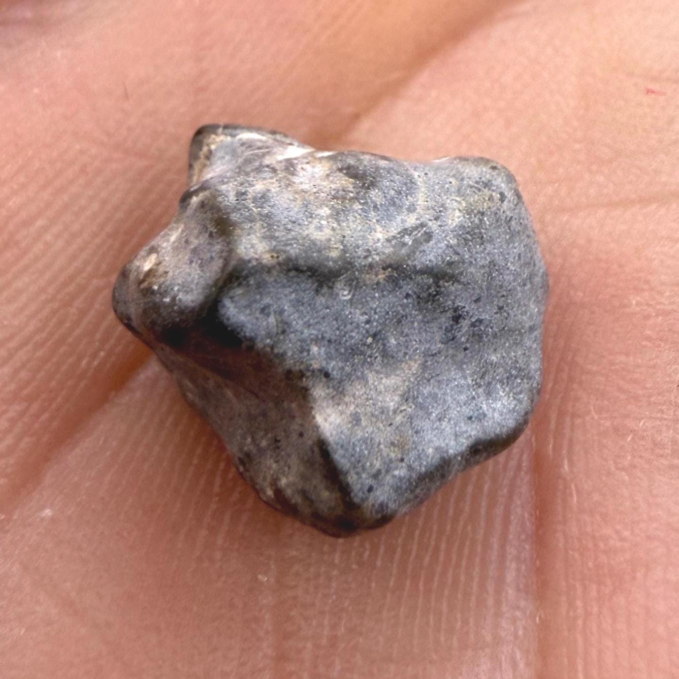 NWA 13974 Lunar Meteorite - Feldspathic Breccia, 1.23 grams
