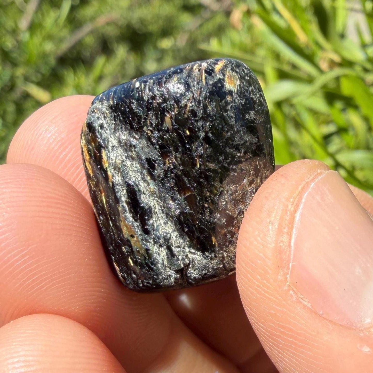 Greenland Nuummite Stone: Reiki Healing Stone, Protection Talisman, 9.75 grams