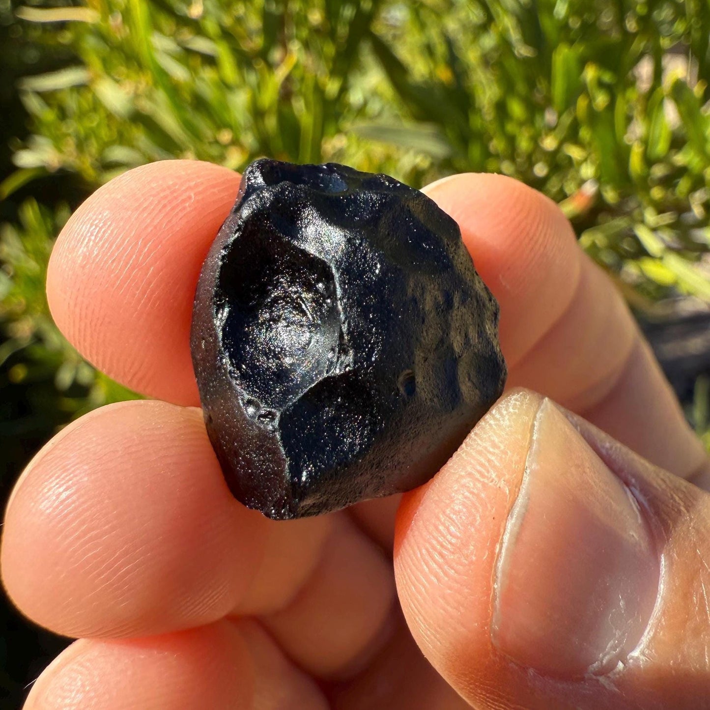 Indonesian Tektite: Indochinite Impactite, Energy Work Stone, 6.39 grams