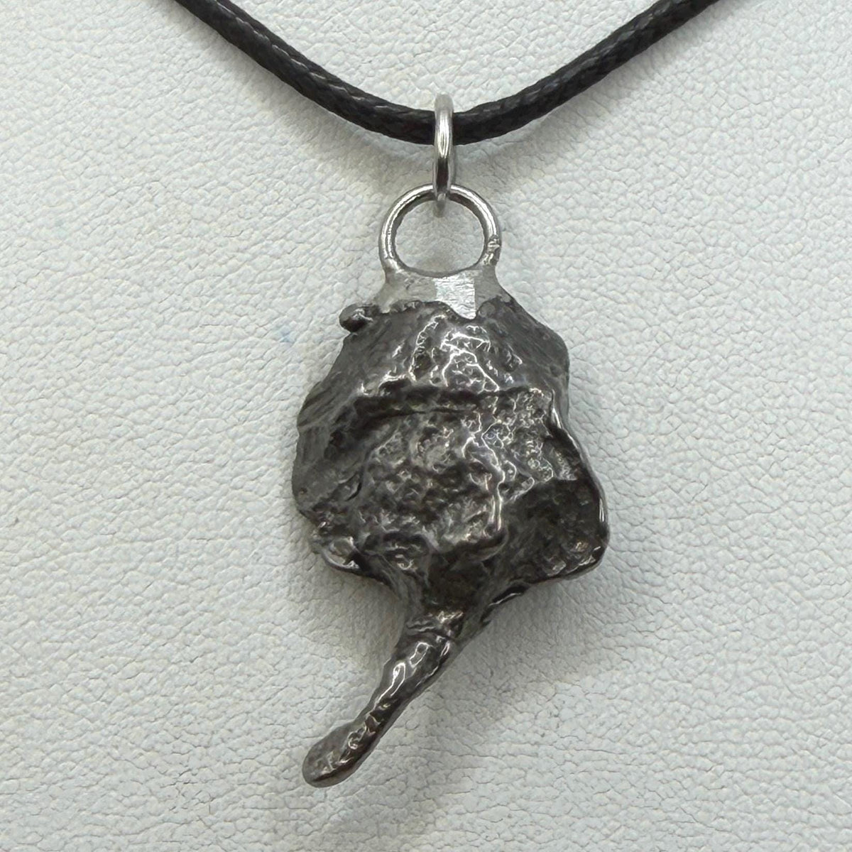 Gebel Kamil Iron Meteorite Pendant, 9.26 grams, Egypt, Authentic Meteorite