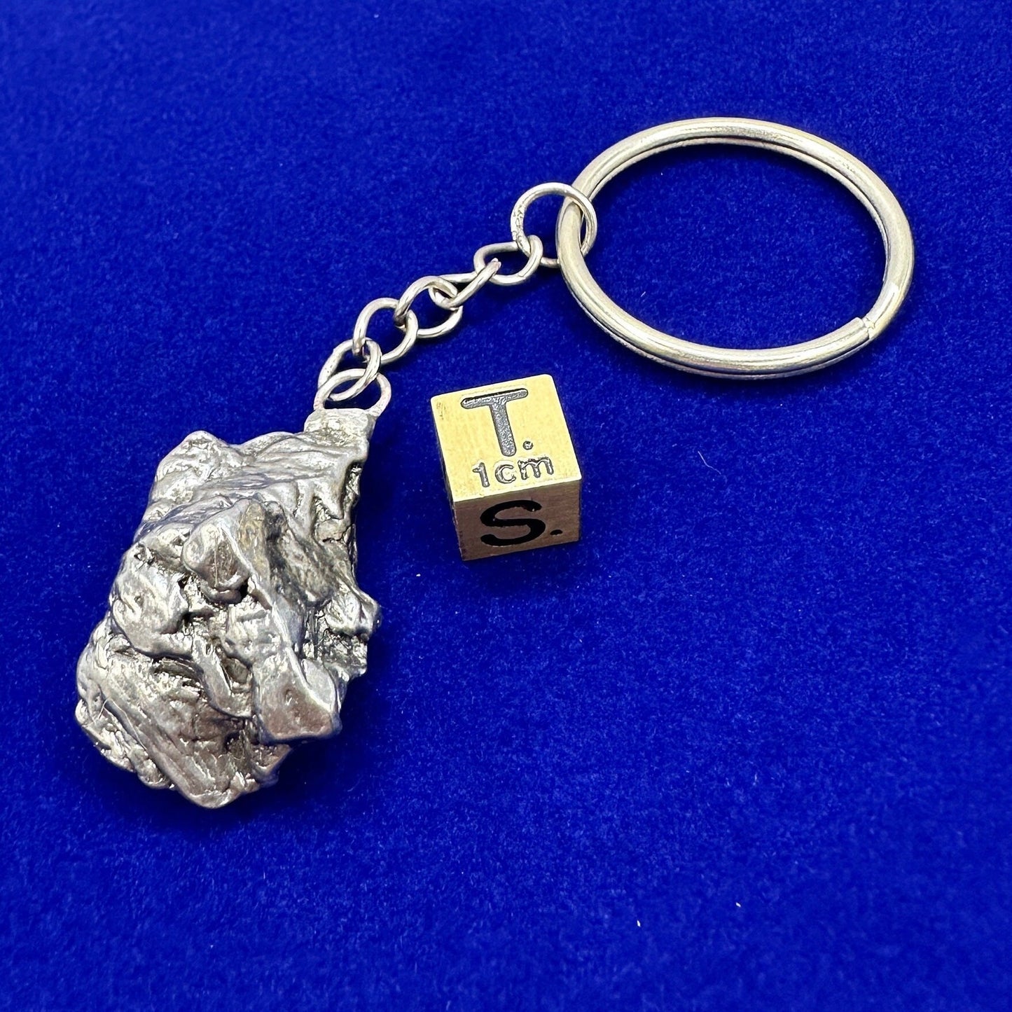 Rare Genuine Aletai Meteorite Keychain, Iron Meteorite, COA, Aletai, Astronomy Gift, Space Gift, Keychain, Space Accessories, 32.64 Grams