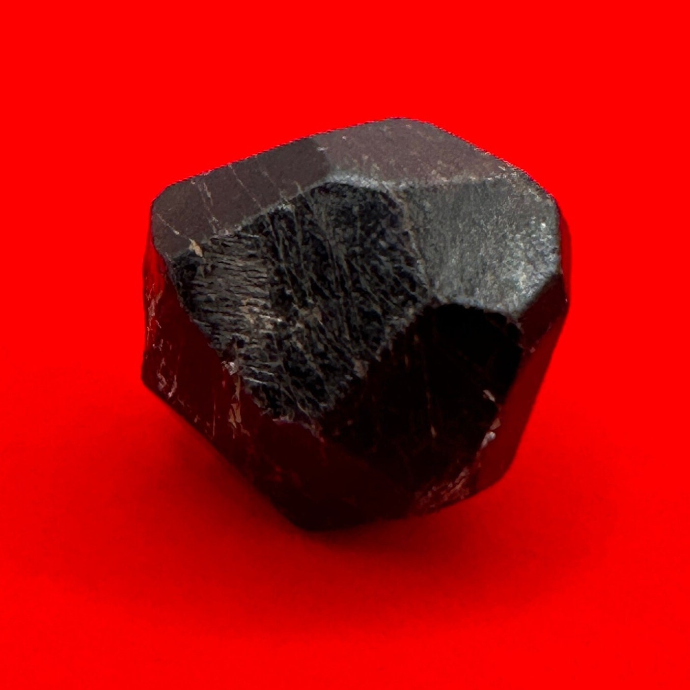 Almandine Garnet, Garnet, Morocco, Natural Garnet, Authentic, Manifestation, Protection, Rock Collection, Dodecahedron, 24.38 grams