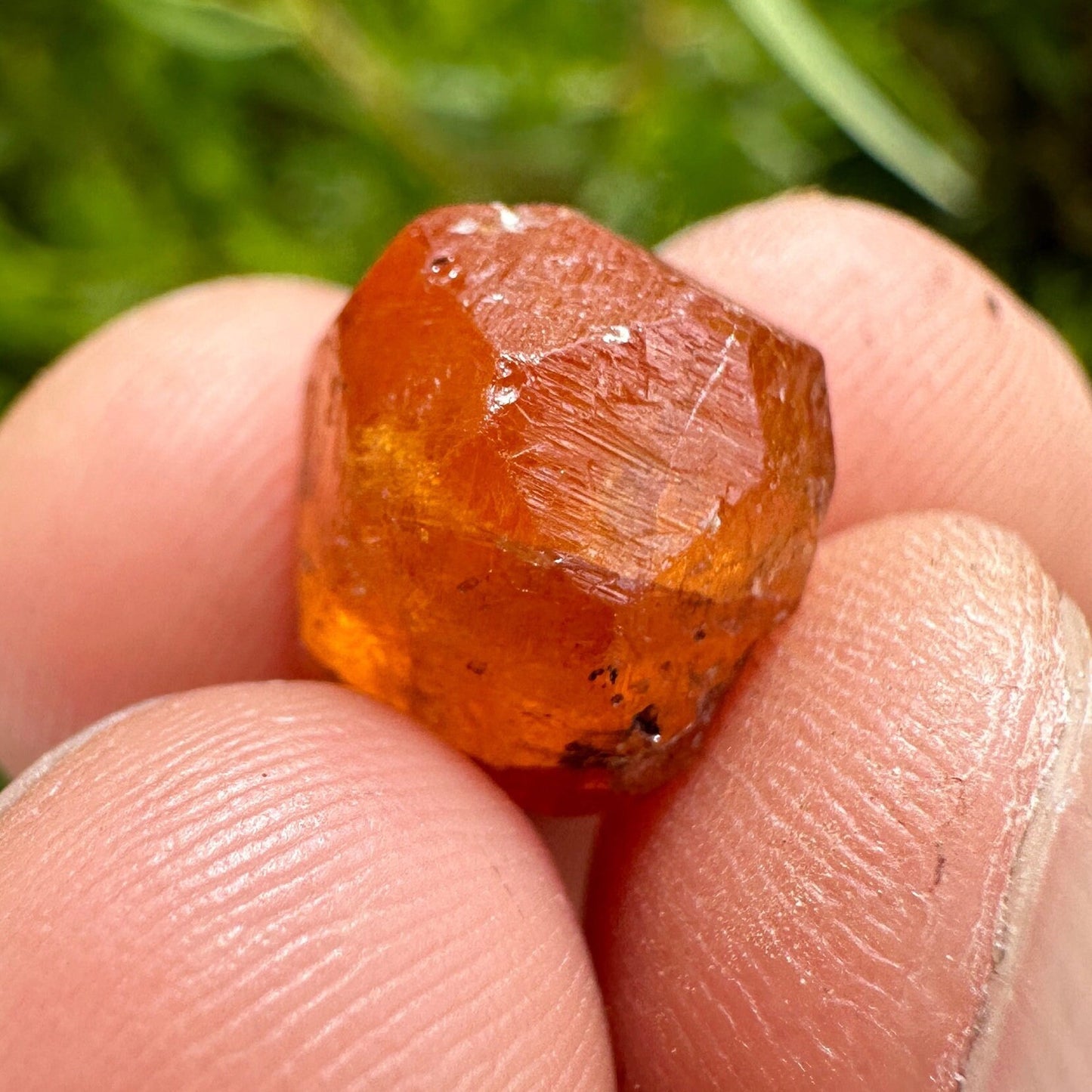 Spessartine Garnet, Speasartine, Loliondo Tanzania, Tanzanian Garnet, Meditation, Awakening, Rare Garnet, 3.07 grams, 15.35 carats