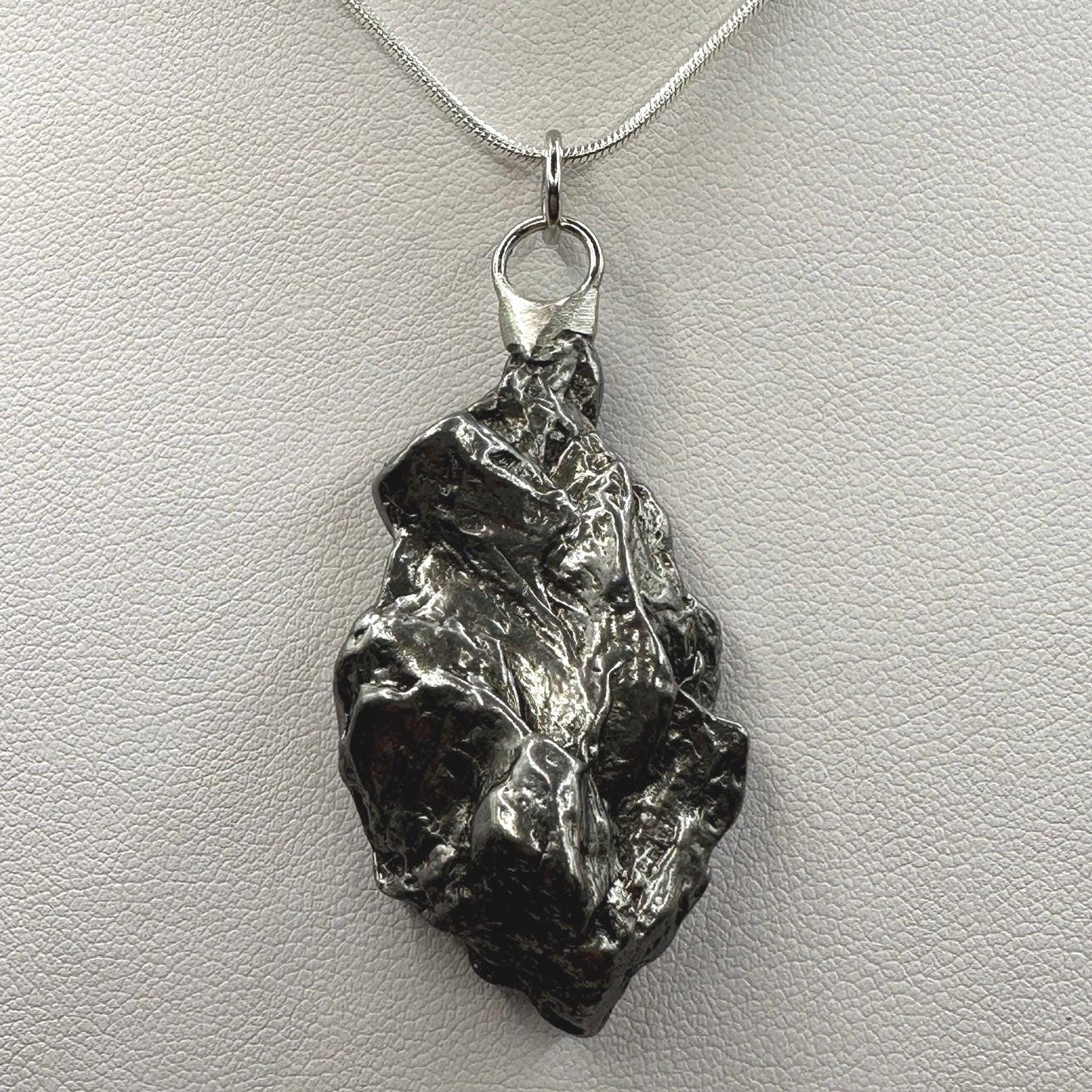 Beautiful Meteorite Campo del Cielo Pendant 32.20 Grams, Astronomy Gift, Authentic Meteorite, Meteorite Jewelry, Meteorite Pendant, COA