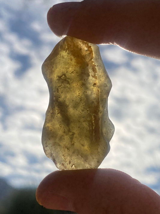 Beautiful Green Libyan Desert Glass, Tektite, Golden Moldavite, Manifestation Talisman, With sand grains, Astronomy gift, 21.00 grams