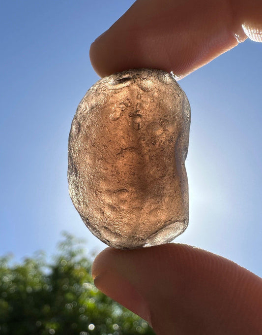 Colombianite Specimen, Beautiful and Translucent, Shamanic, Tektite, Pseudotektite, Obsidian, Healing Energy, Metaphysical, 17.00 grams