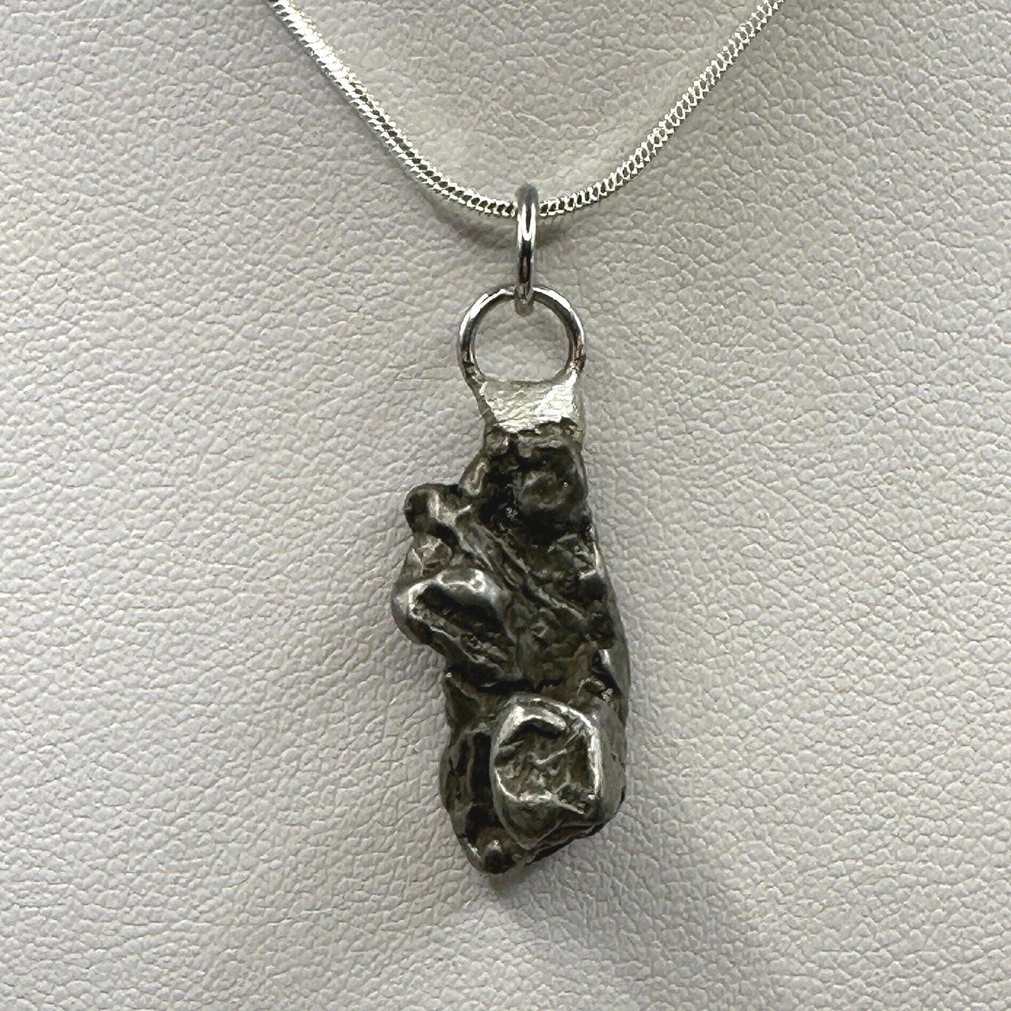 Beautiful Natan Meteorite Pendant, Natan, Iron Meteorite, Astronomy Gift, Space Gift, Meteorite Jewelry, Meteorite Pendant, 7.96 Grams