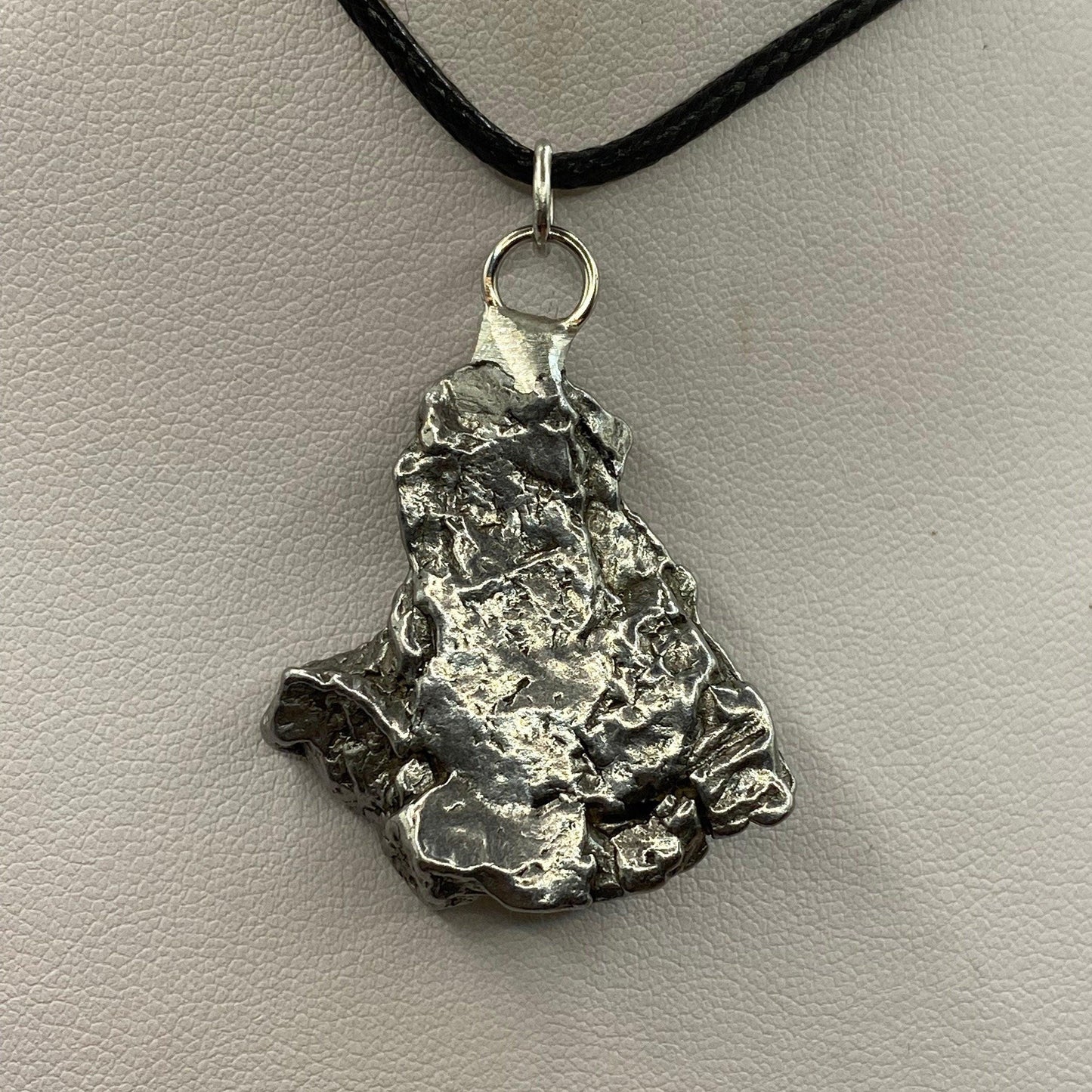 Unique Campo del Cielo Meteorite Pendant, Genuine Meteorite, Astronomy Gift, Space gift, Reiki, Meteorite Pendant, Iron Meteorite, 28.62g