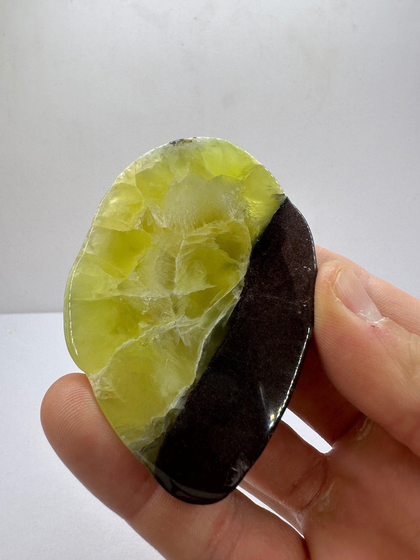 Prehnite Naturalite, Prehnite, Top Quality Prehnite, Australian Prehnite, Lucid Dreaming, Dreams, Reiki Energy, 89.23 grams|446.15 carats