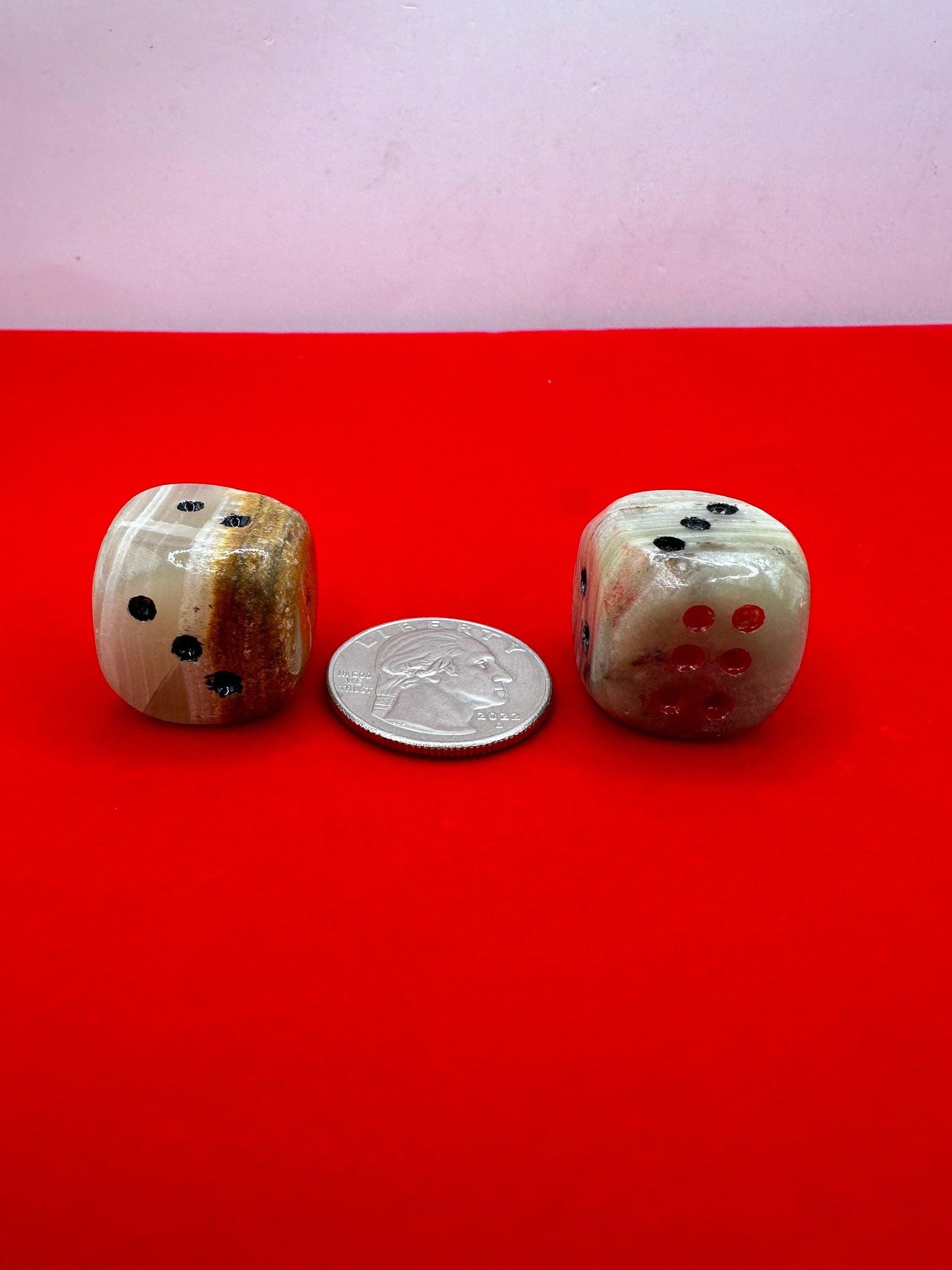 Green Onyx Dice Set: Handcrafted Mineral Dice for Gaming