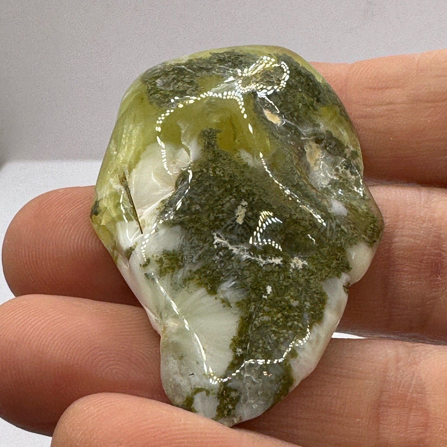 Prehnite Naturalite, Prehnite, Top Quality Prehnite, Australian Prehnite, Lucid Dreaming, Dreams, Reiki Energy, 25.31 grams|126.55 carats