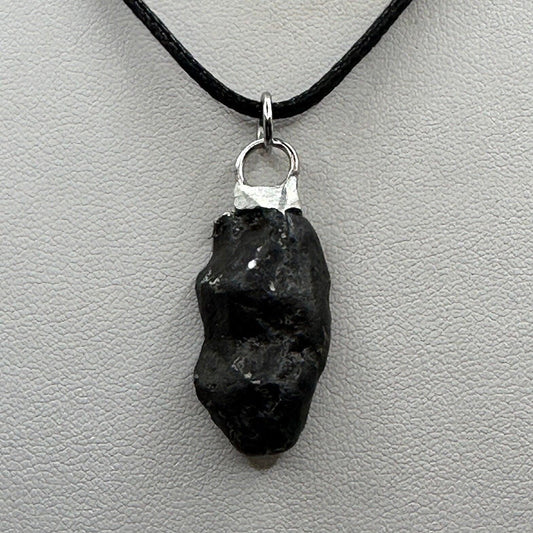 Agoudal Meteorite Pendant, 9.79 grams, Beautiful and unique meteorite formation, Astronomy Gift, Space Gift, Iron Meteorite