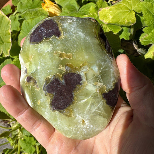 Prehnite Naturalite, Prehnite, Top Quality Prehnite, Australian Prehnite, Lucid Dreaming, Dreams, Reiki Energy, 1 lb 1.7 oz|2,500 carats