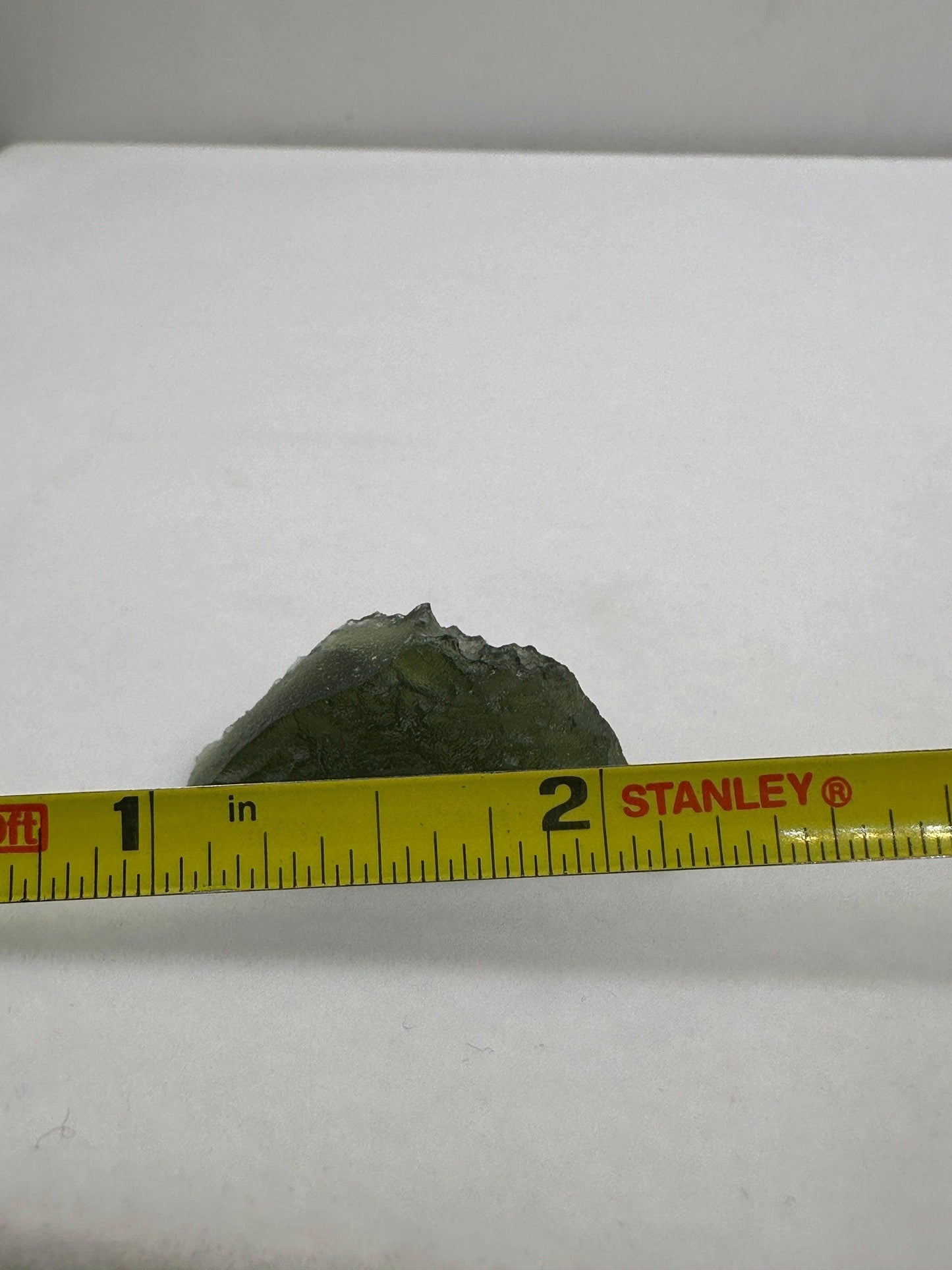 Moldavite Tektite Specimen, High Quality, Transformation, Manifestation, Reiki, Authentic Moldavite Specimen, 3.74 grams|18.7 carats.