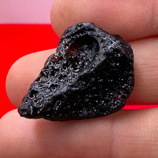 Beautiful Tektite, Indonesia, Indochinite Tektite, Rock Impactite, Energy Work, Reiki, 4.21 grams, Astronomy Gift, Tektite, Space Gift