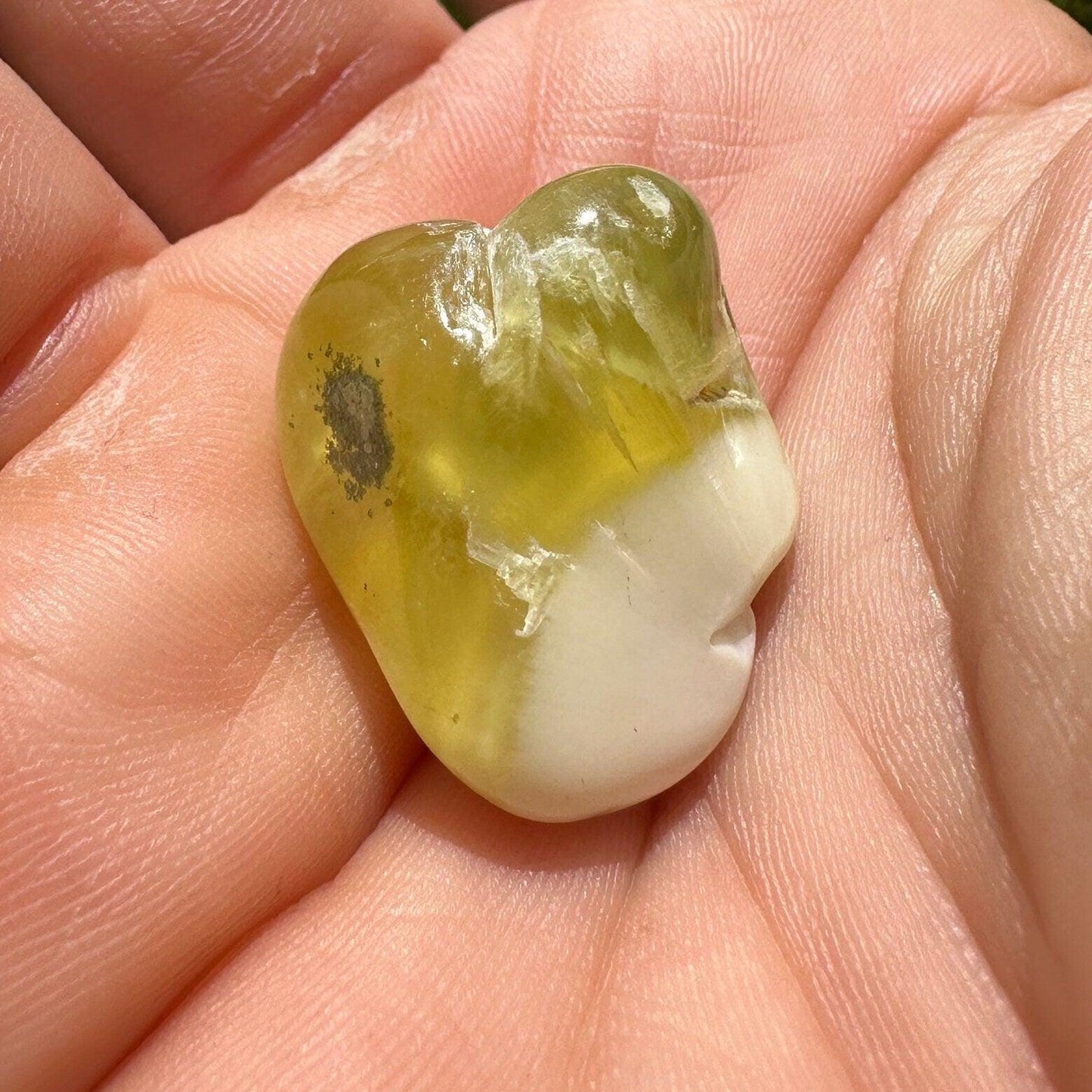 Prehnite Naturalite, Prehnite, Top Quality Prehnite, Australian Prehnite, Lucid Dreaming, Dreams, Reiki Energy, 10.54 grams|52.8 carats