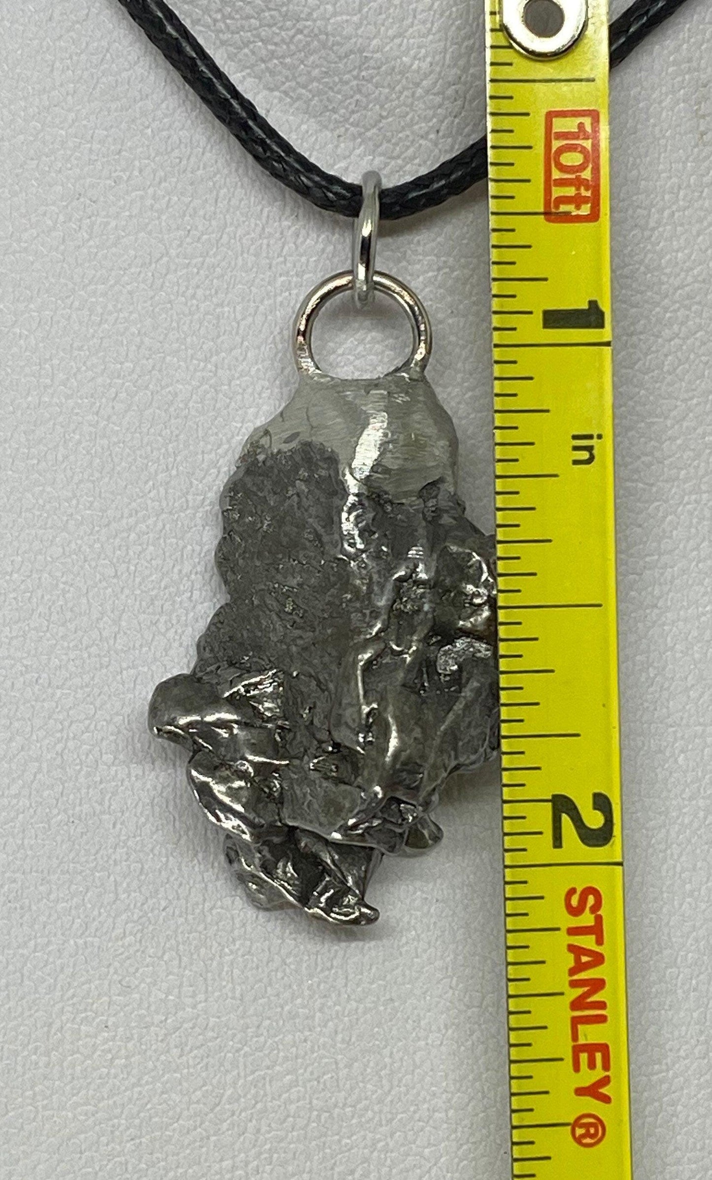 Beautiful Meteorite Campo del Cielo Pendant 16.72 grams, Beautiful and unique meteorite formation, a gift from the cosmos