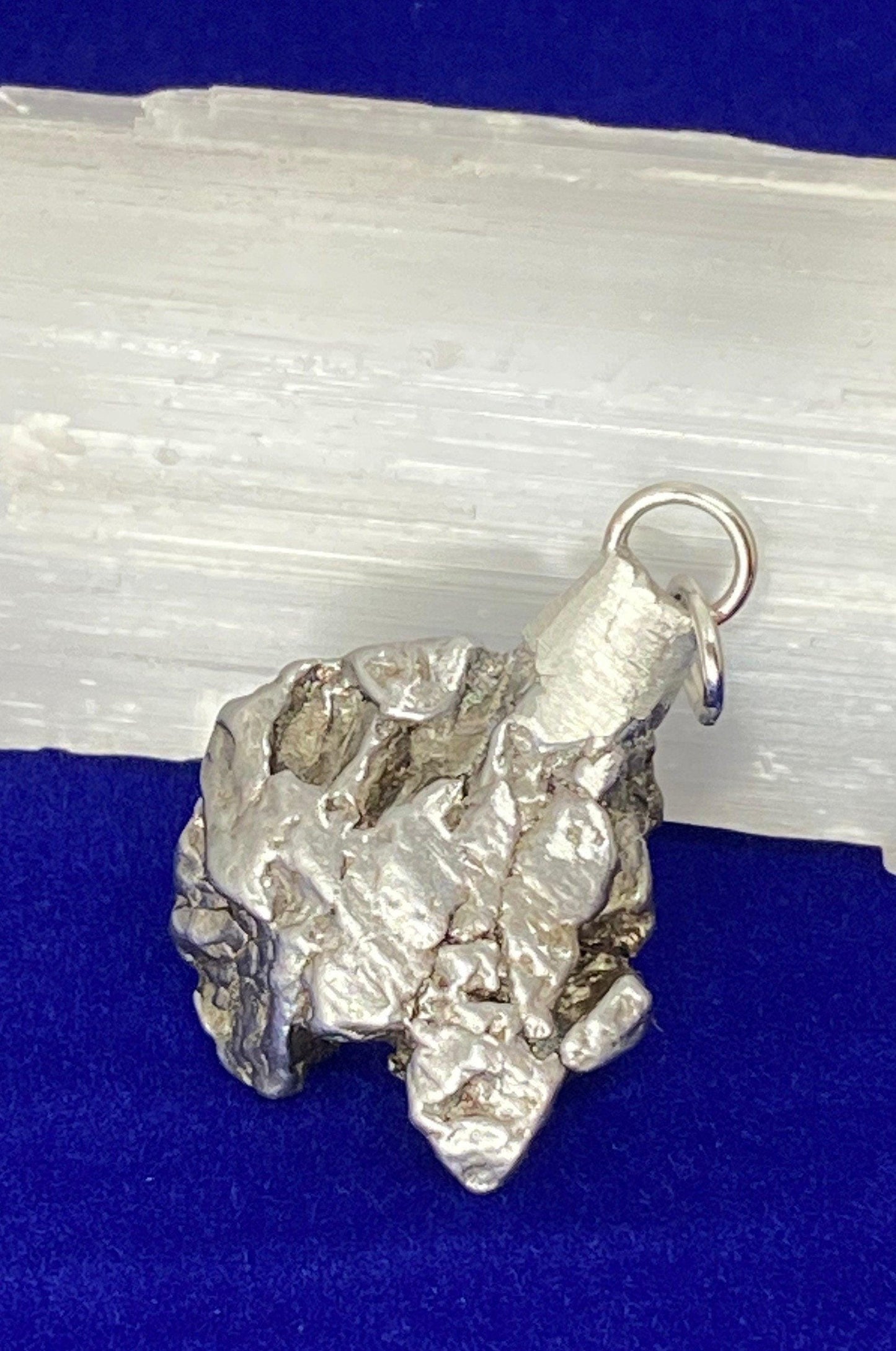 Rare Meteorite Campo del Cielo Pendant 22.36 grams, Beautiful and unique meteorite formation, a gift from the cosmos