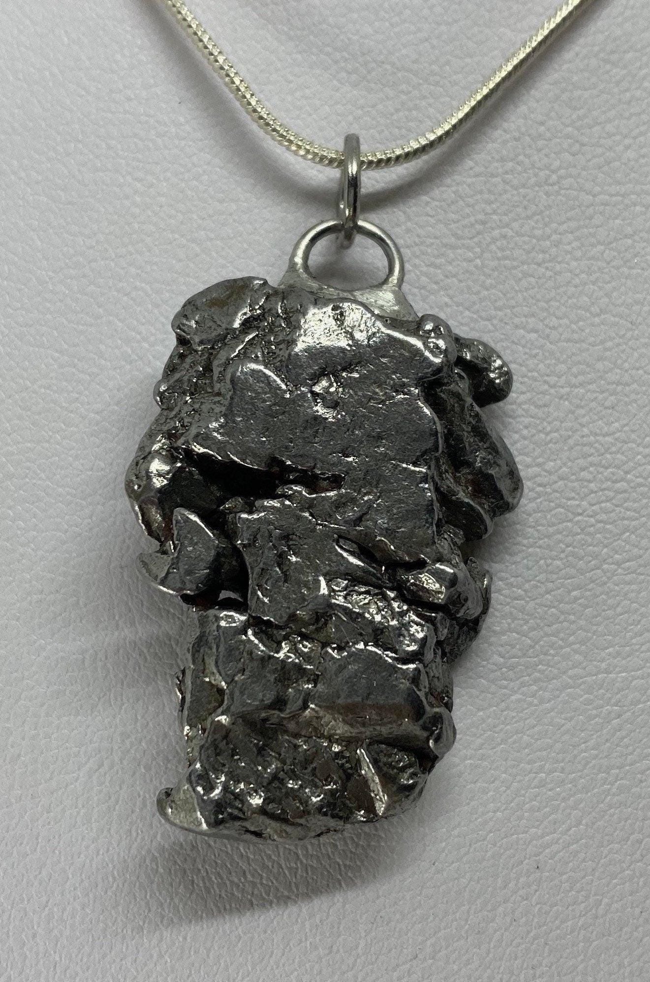 Meteorite Campo del Cielo Pendant 26.40 grams, Beautiful and unique meteorite formation, a gift from the cosmos