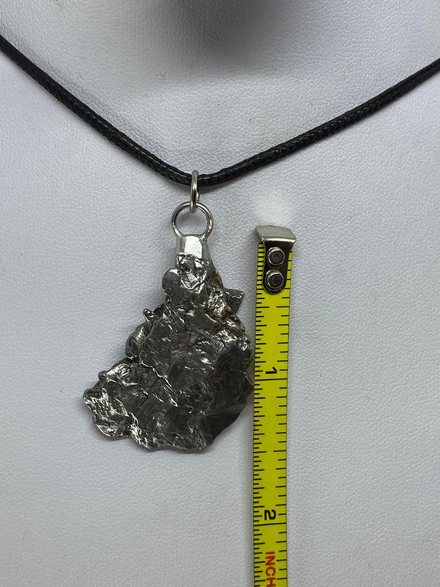 Meteorite Campo del Cielo Pendant 17.00 grams, Beautiful and unique meteorite formation, a gift from the cosmos