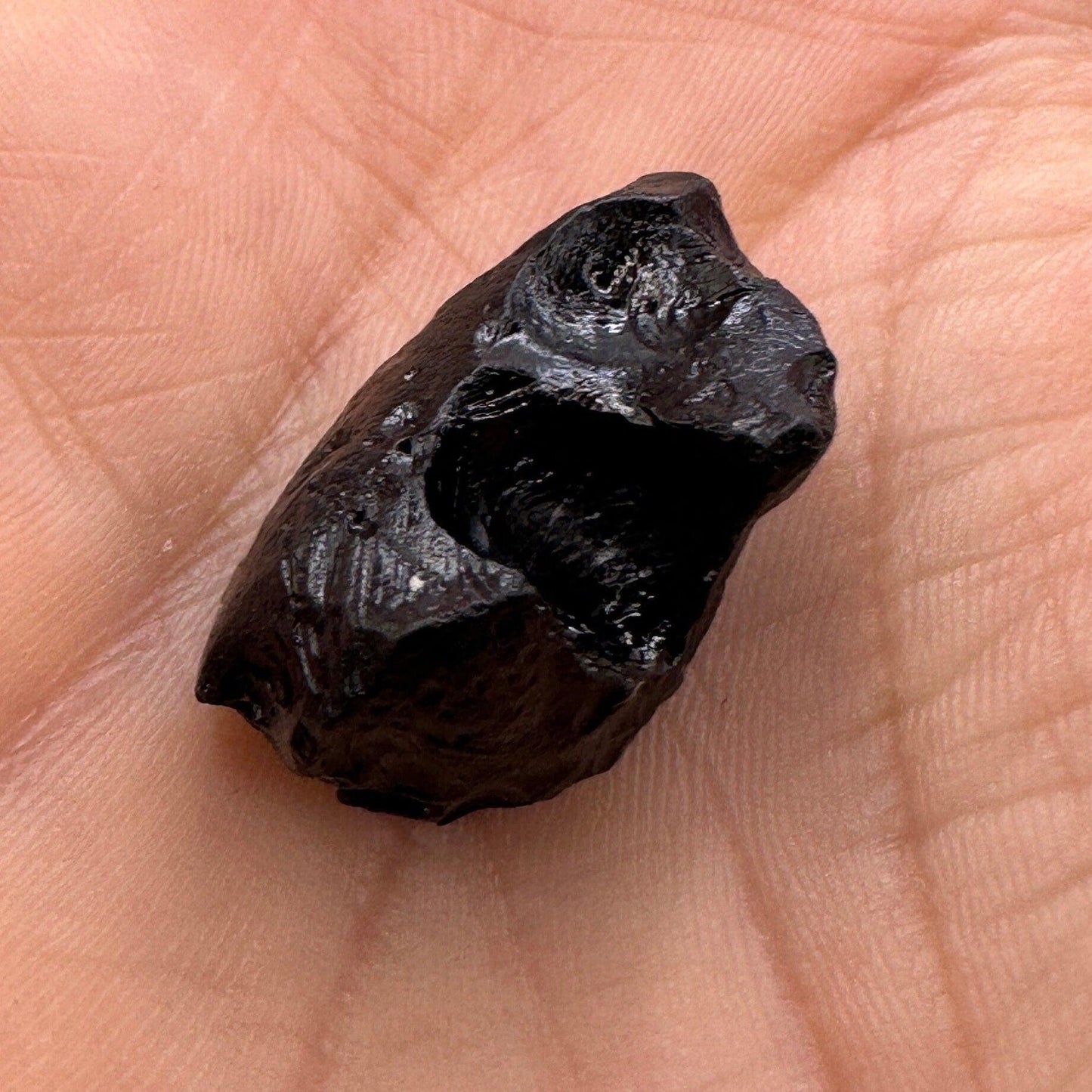 Beautiful Tektite, Indonesia, Indochinite Tektite, Rock Impactite, Energy Work, Reiki, 3.86 grams, Astronomy Gift, Tektite, Space Gift