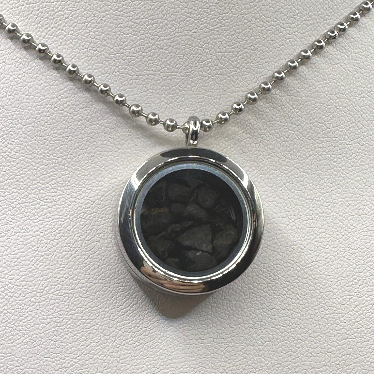 Beautiful Meteorite Chelyabinsk Russia Chondrite Stony Meteorite Locket Pendant, Chelyabinsk, Rare Little Meteorites, Astronomy Gift