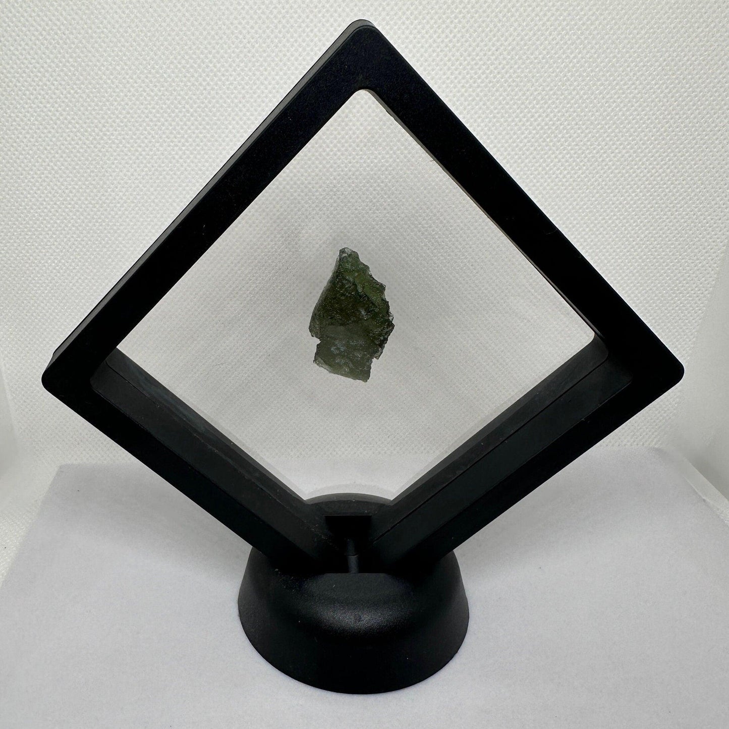 Moldavite Tektite Specimen, Authentic Moldavite, Transformation, Manifestation, Reiki, Authentic Moldavite Specimen, 4.20 grams|21 carats