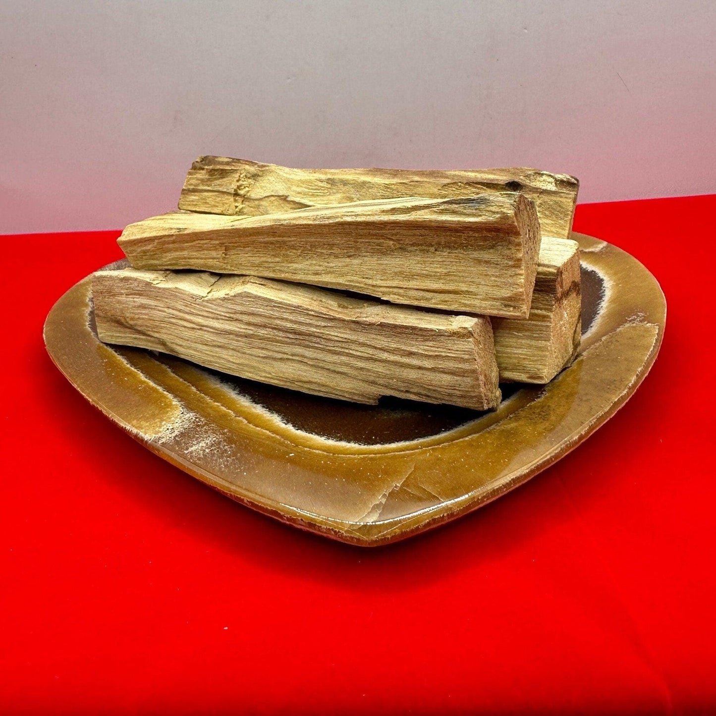 Aragonite Plate with Five Palo Santo Smudge Sticks, Aragonite, Palo Santo, Peruvian Palo Santo, Meditation, Energy Cleansing, 11.6 ounces