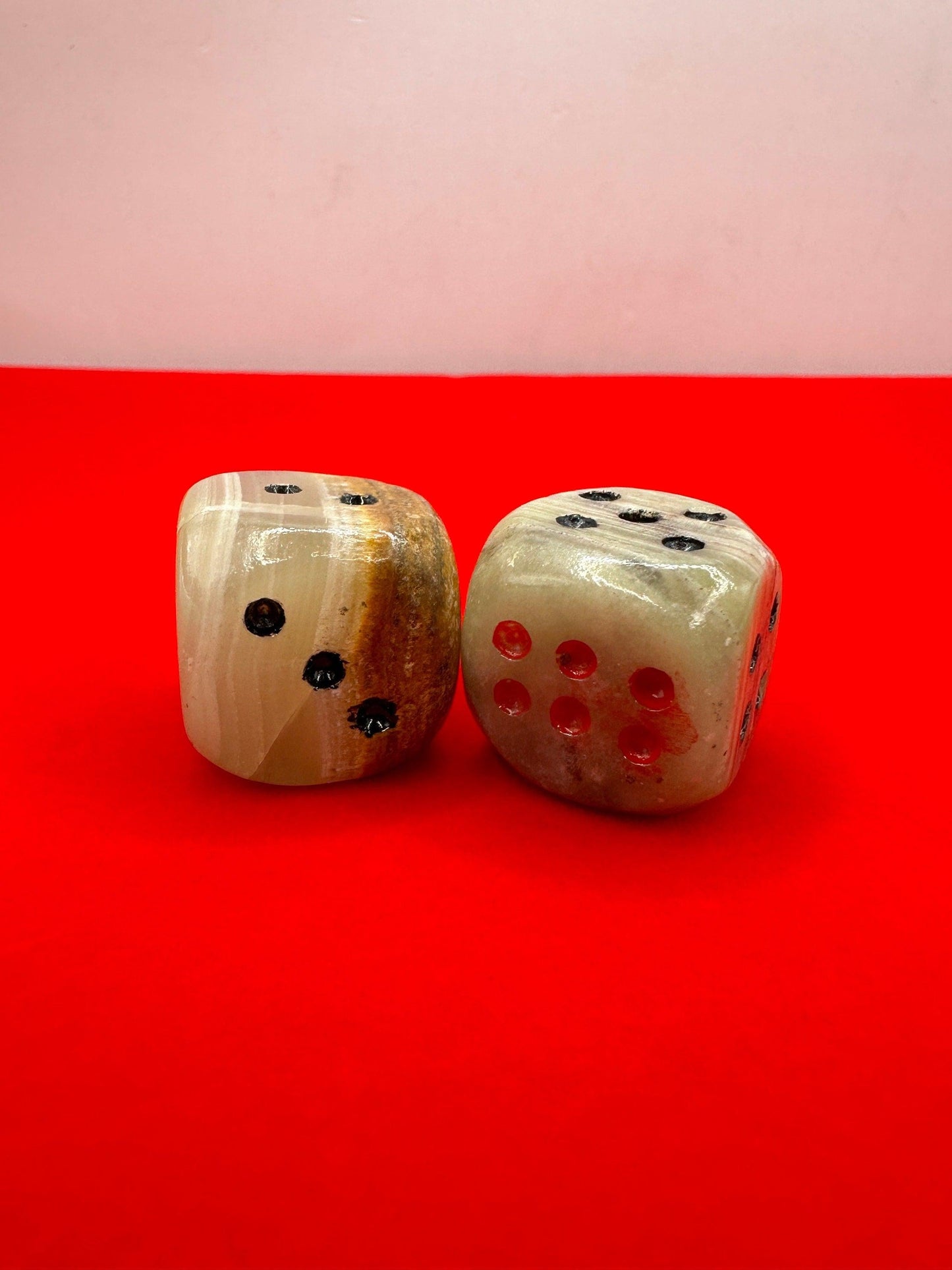 Green Onyx Dice Set: Handcrafted Mineral Dice for Gaming