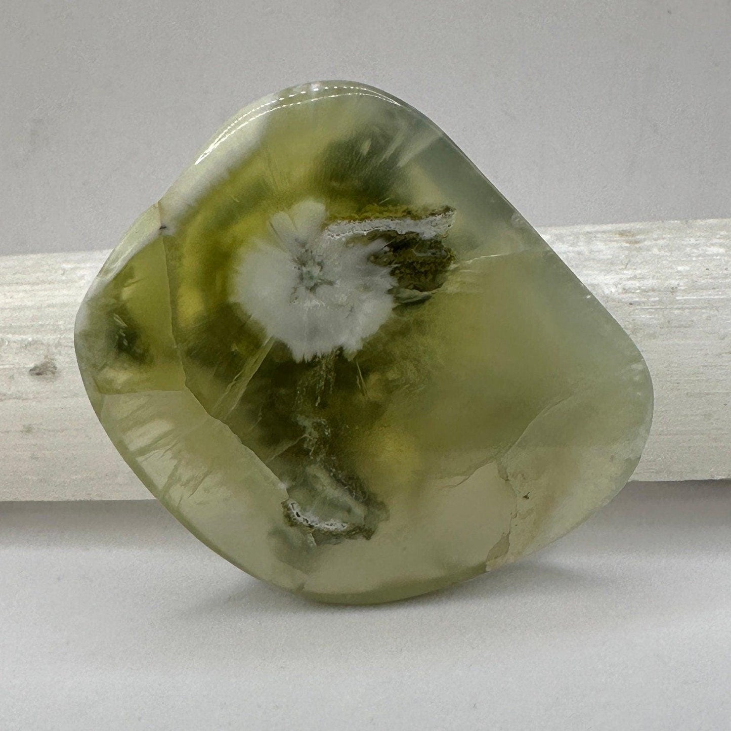 Prehnite Naturalite, Banana Slice Prehnite, Top Quality Prehnite, Wave Hill, Australian Prehnite, Lucid Dreaming, 47.02 grams|235.1 carats