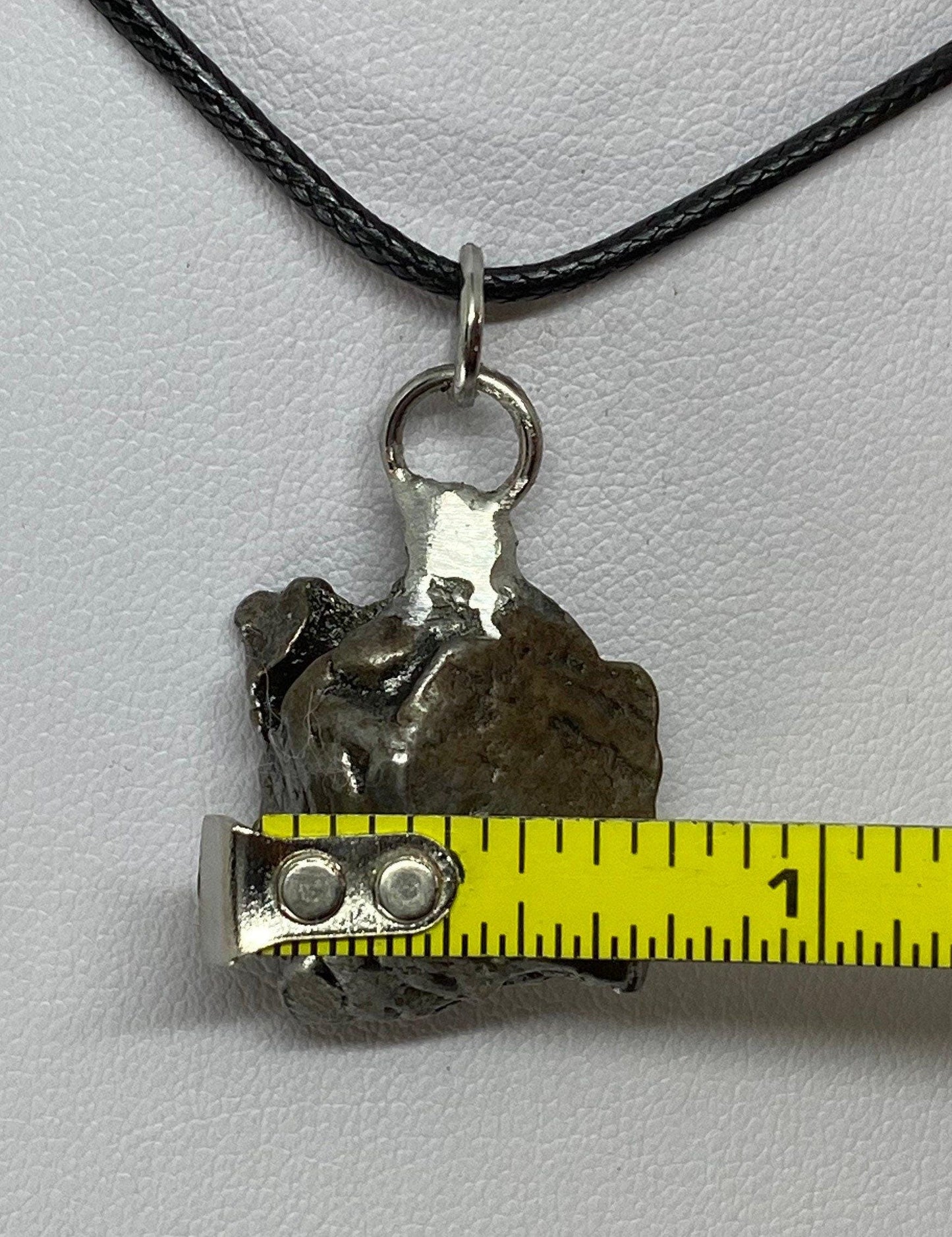 Rare Meteorite Campo del Cielo Pendant 14.35 grams, Beautiful formation, a gift from the cosmos, free shipping!